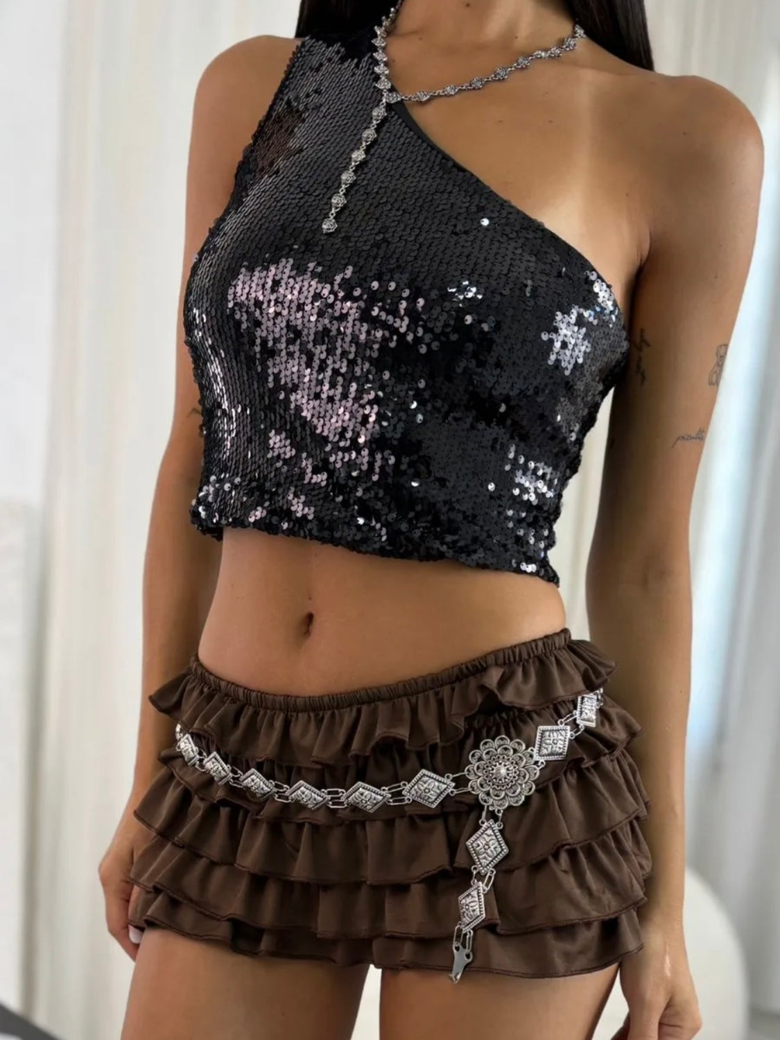 SHORT CLOTE