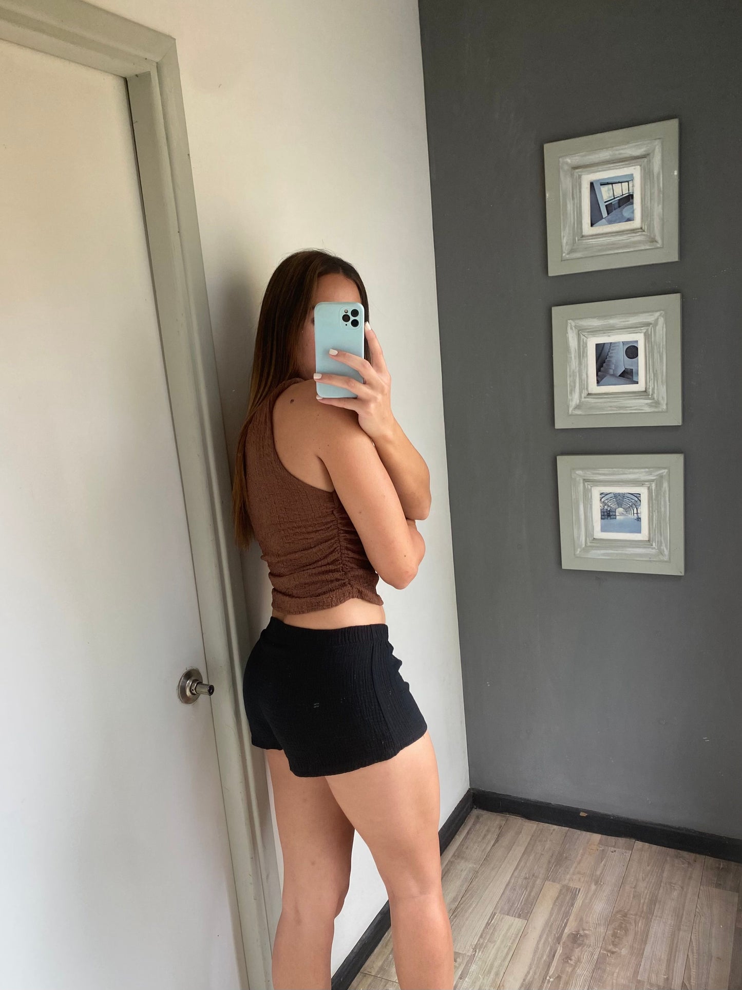 SHORT KEILA