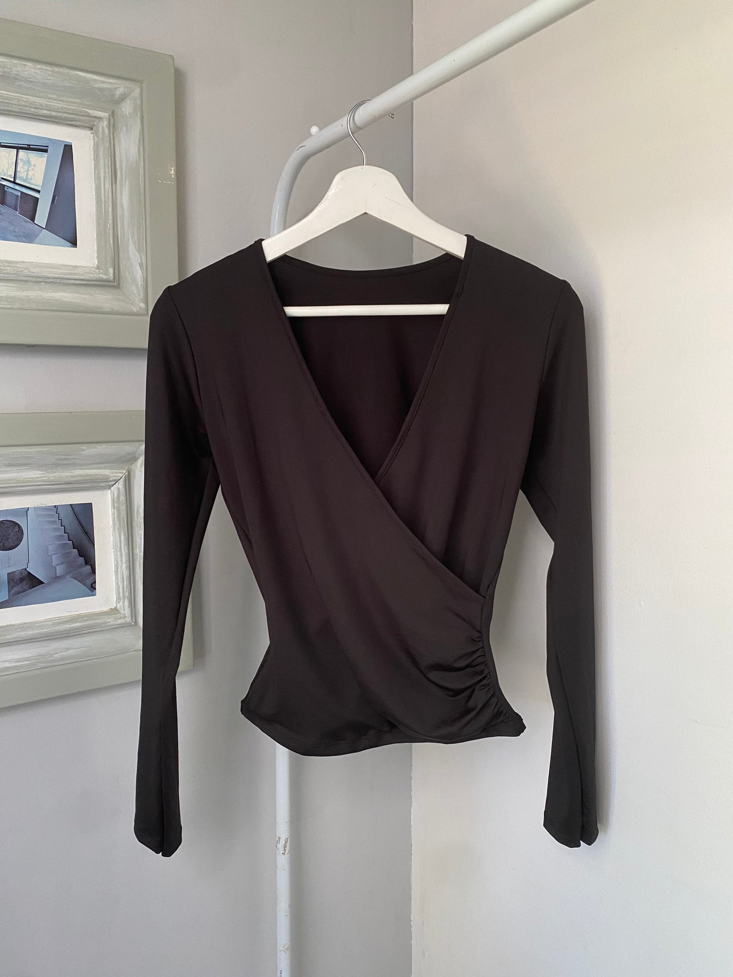 REMERA CALA