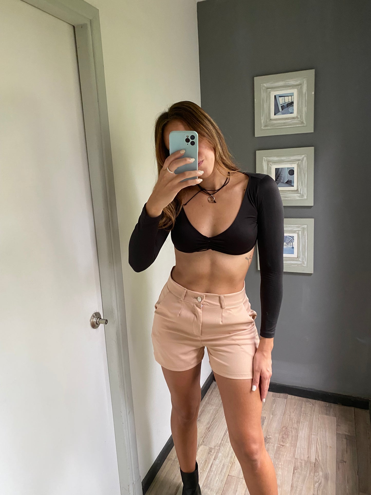 SHORT PILU