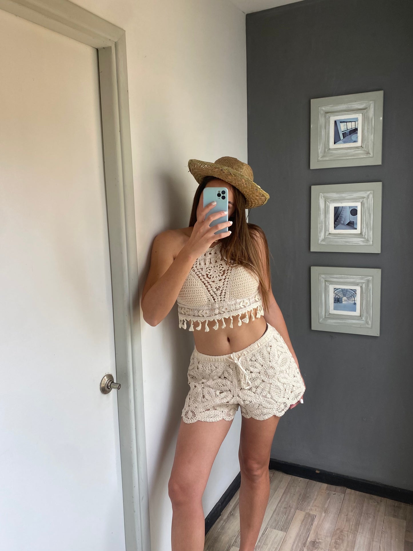 SHORT MARTI