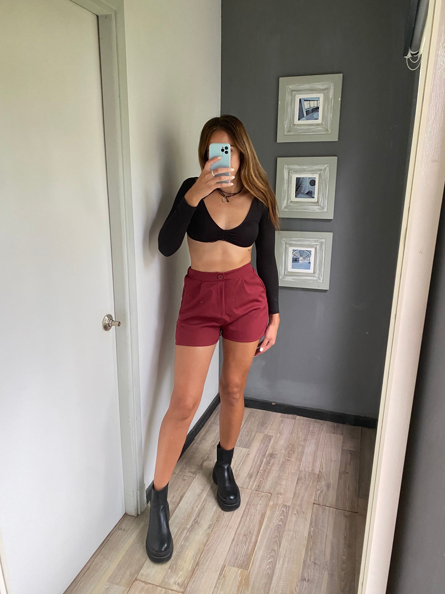 SHORT MARTINA